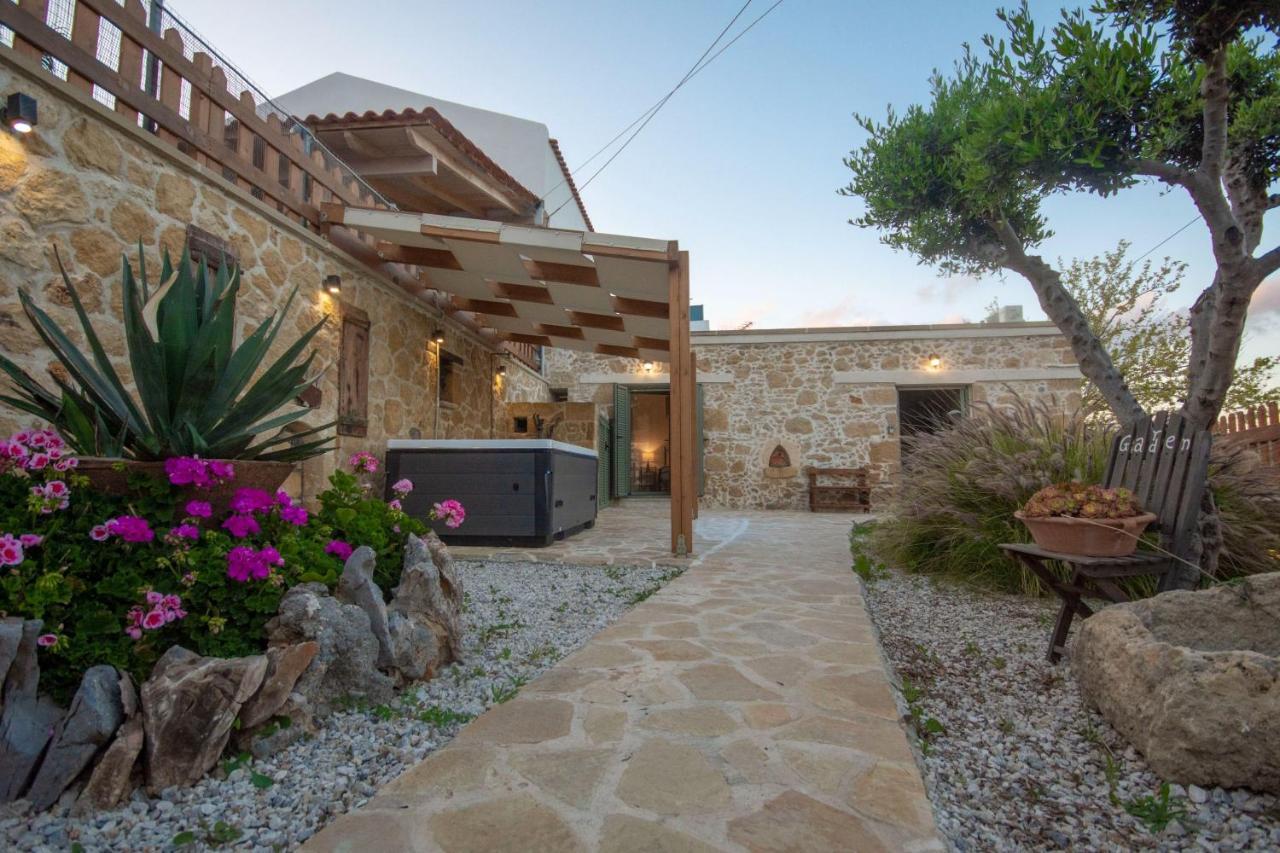 Pamelas House With Jacuzzi Kissamos